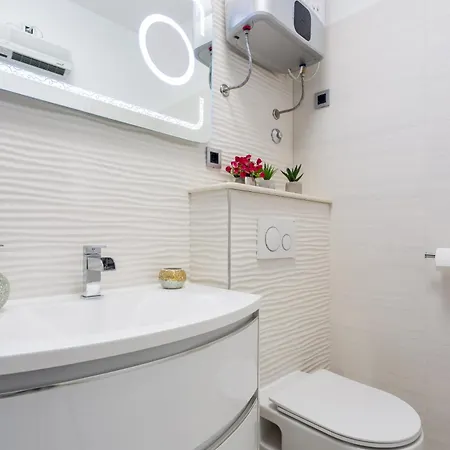Arbol Apartment *